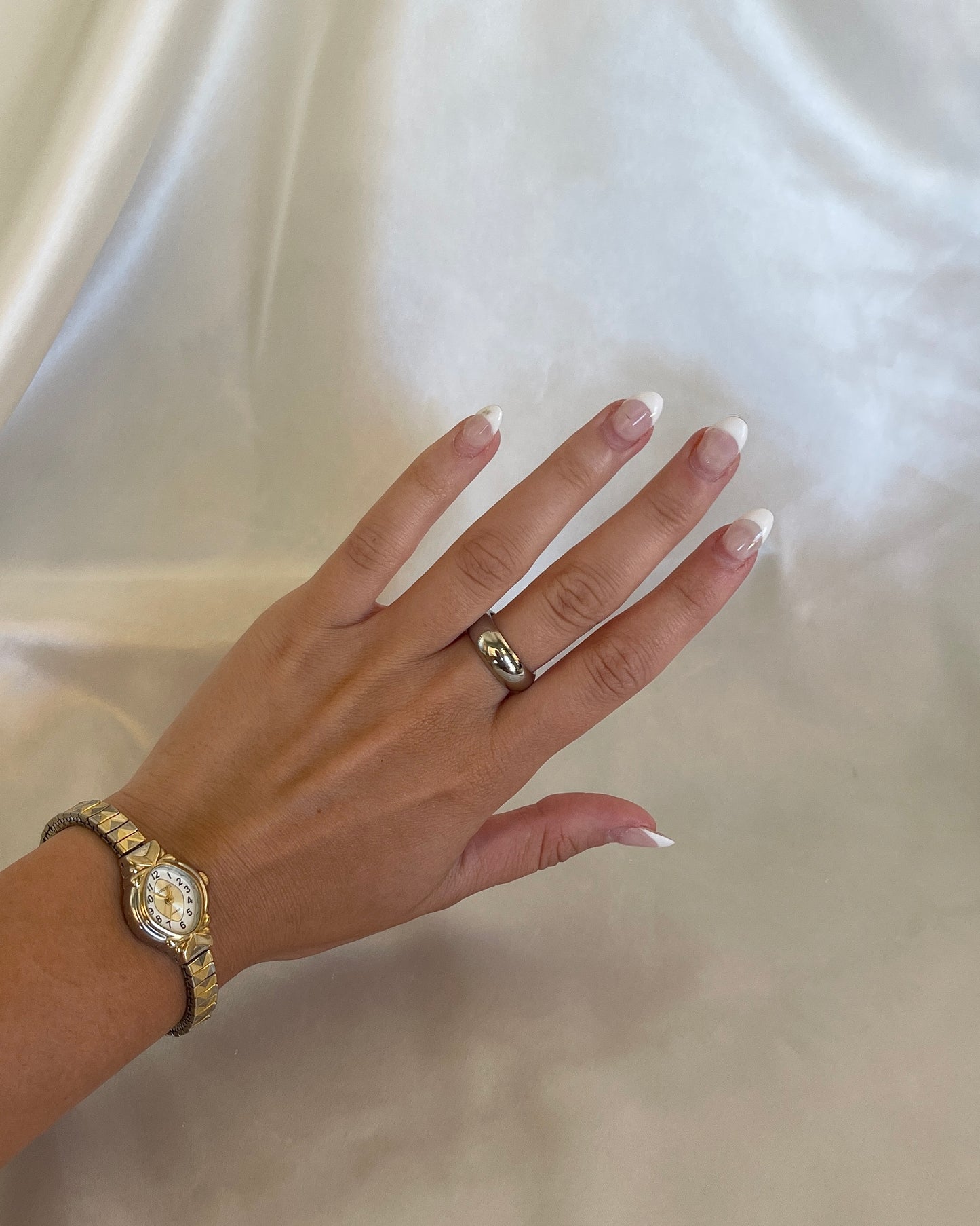 Tribeca ring