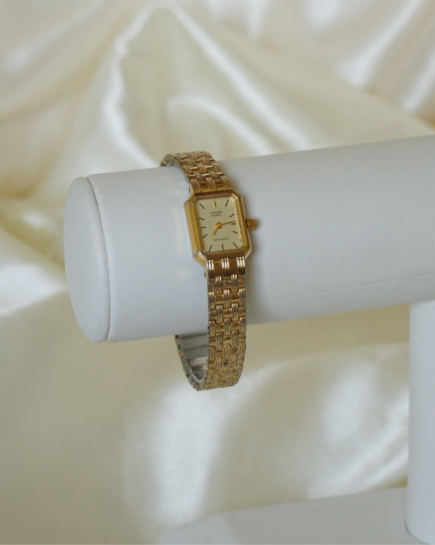 Dainty Citizen Watch