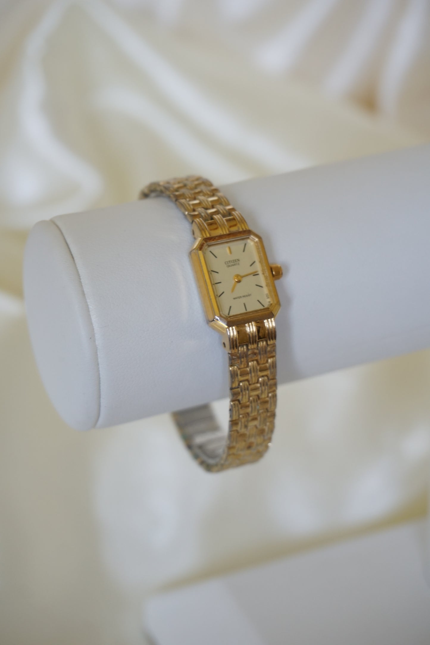 Dainty Citizen Watch