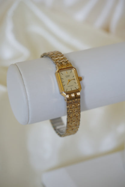 Dainty Citizen Watch